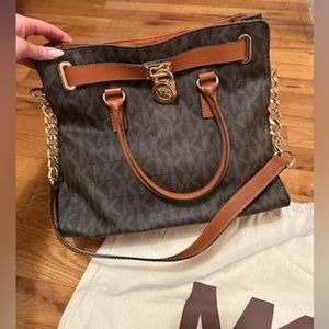 Micheal Kors bag